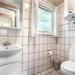 3 Bedroom Stunning In Vakantiehuis Tarm