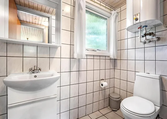 3 Bedroom Stunning In Casa vacanze Tarm